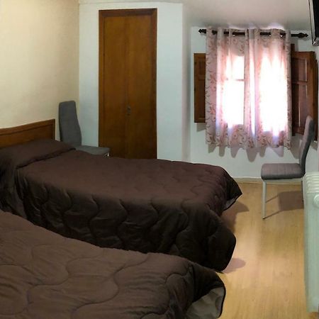 Hostal El Arco Almazán エクステリア 写真