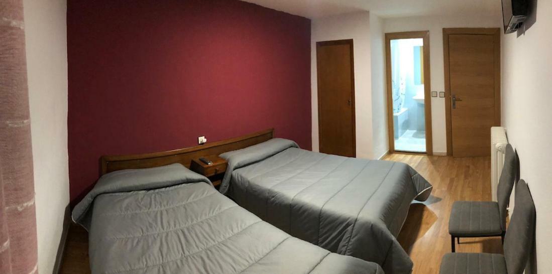 Hostal El Arco Almazán エクステリア 写真